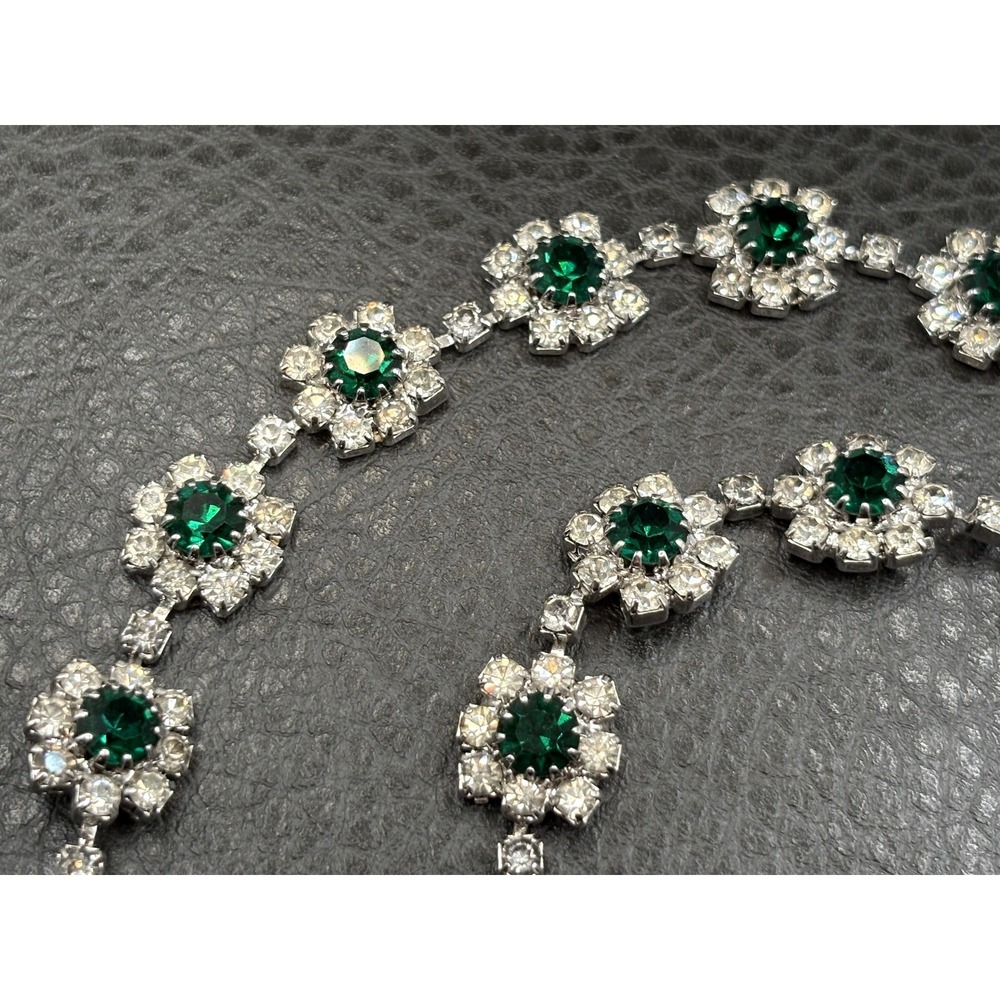 Vintage Green Crystal Rhinestone Flower Cluster Choker Necklace Silver Tone 17" - Picture 11 of 16